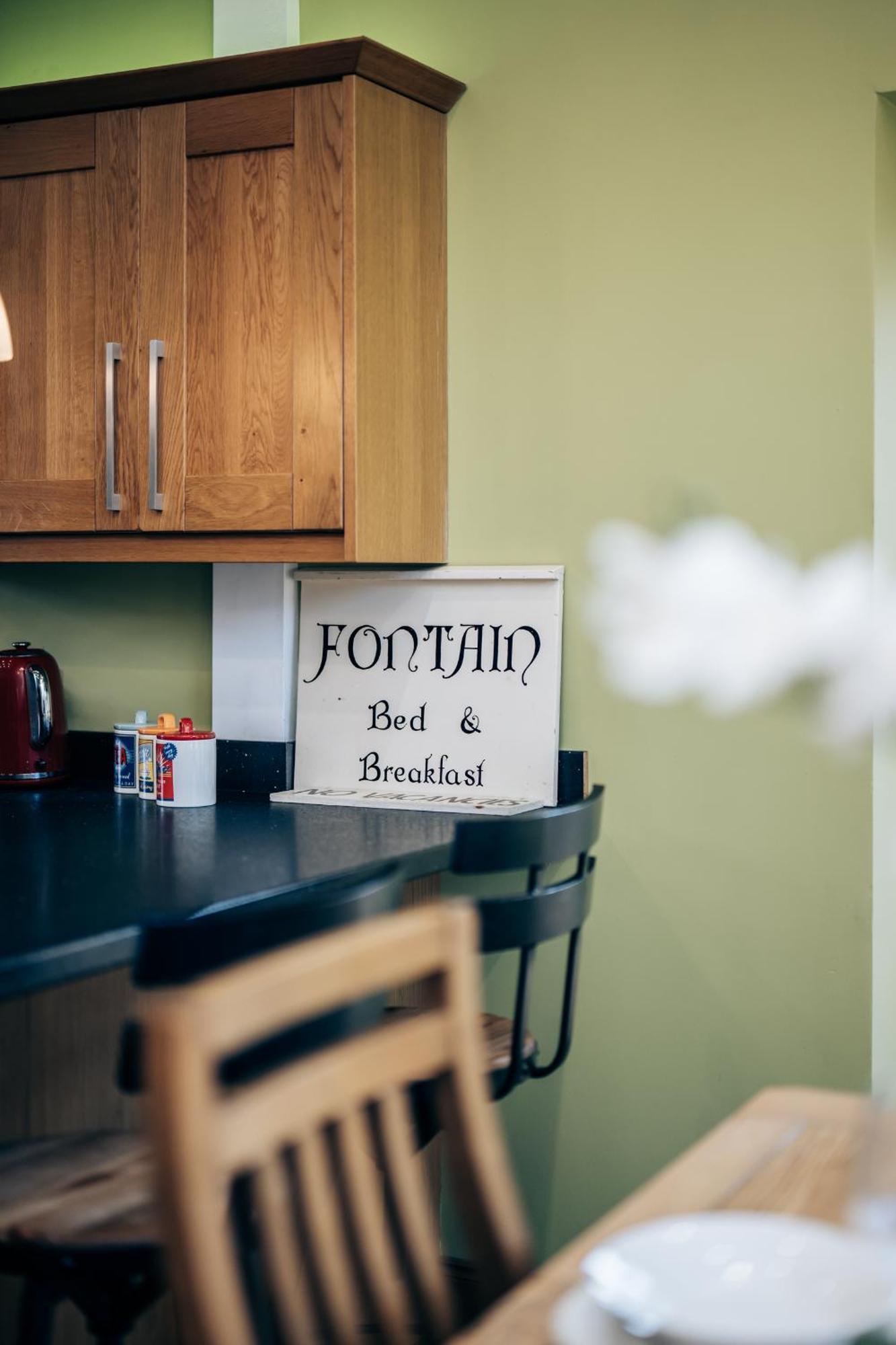 Fontain House: 4 Bedroom Victorian Villa ブレアゴーリー エクステリア 写真